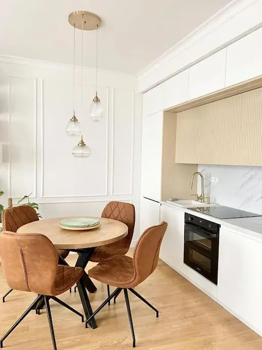 Elegancki Apartament Z Jedna Sypialnia contacts
